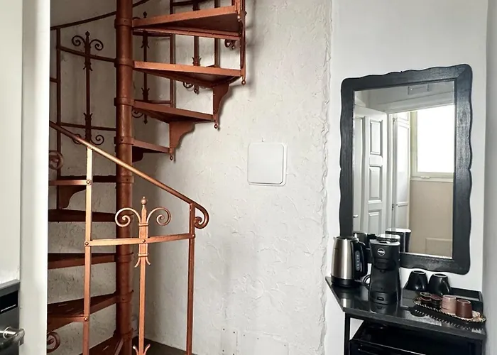 לינה וארוחת בוקר Tera House&rooms 4*