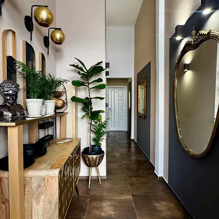 Tera House&rooms