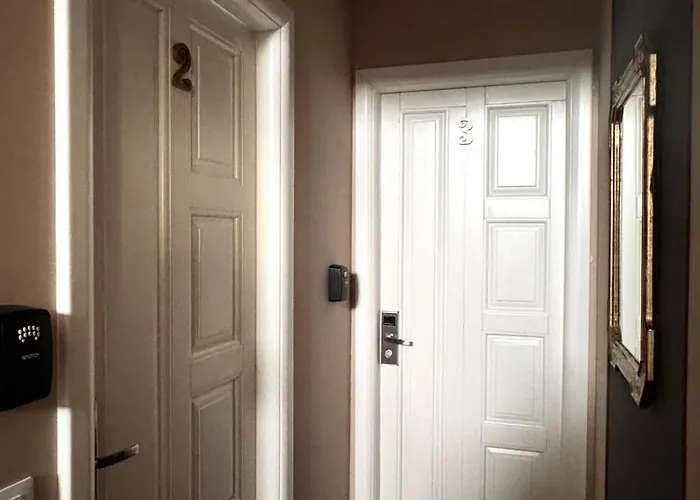 فندق مبيت وإفطار Tera House&rooms ريجّو دي كالابريا